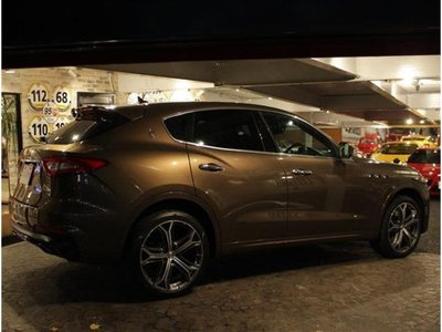 MASERATI LEVANTE - 3