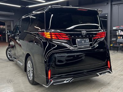 TOYOTA ALPHARD - 10