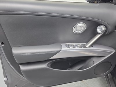2022 Genesis GV60 — миниатюра 14