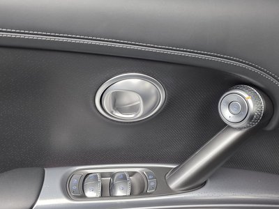 2022 Genesis GV60 — миниатюра 28