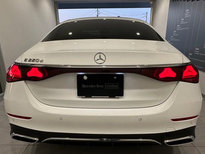 MERCEDES-BENZ E-CLASS - 10