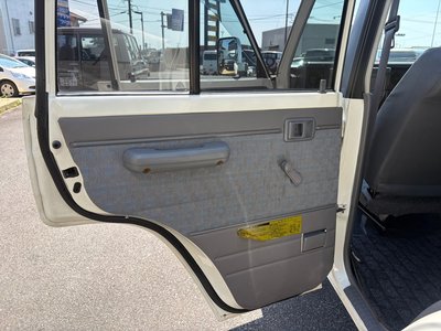 2004 Toyota LAND CRUISER 70 — миниатюра 47