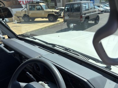 2004 Toyota LAND CRUISER 70 — миниатюра 34