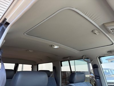 2004 Toyota LAND CRUISER 70 — миниатюра 32
