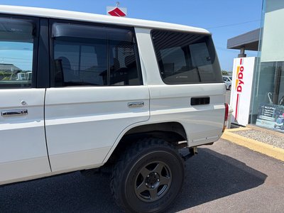 2004 Toyota LAND CRUISER 70 photo 8