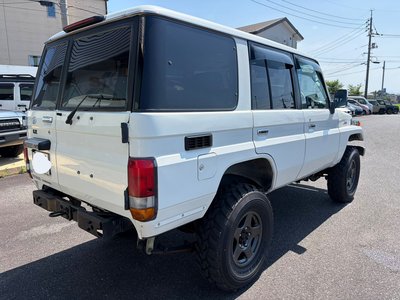 2004 Toyota LAND CRUISER 70 photo 5