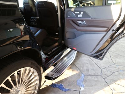 2020 Mercedes-BENZ GLS thumbnail 23
