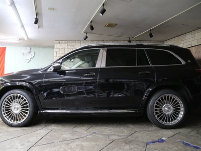 MERCEDES-BENZ GLS - 7