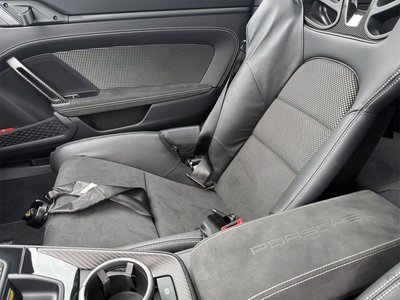 2023 Porsche 911 — миниатюра 14