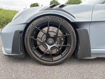 2023 Porsche 911 — миниатюра 19