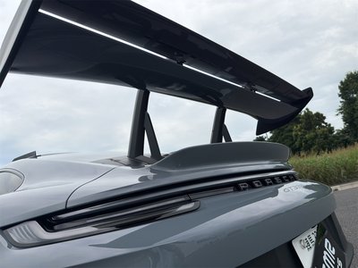 2023 Porsche 911 — миниатюра 28
