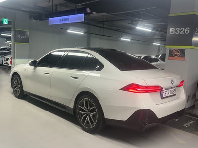 BMW 5 SERIES - 3