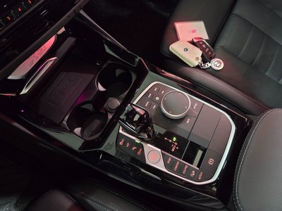 صورة 9 لـ 2024 BMW X3