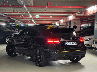 MERCEDES-BENZ GLA - 3