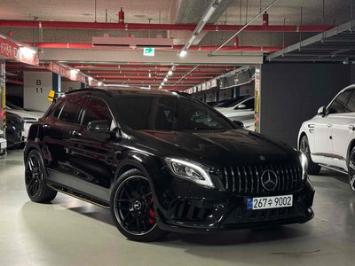 MERCEDES-BENZ GLA - 1