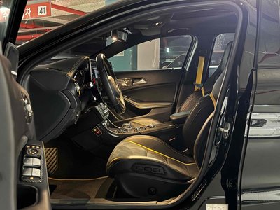 MERCEDES-BENZ GLA - 10