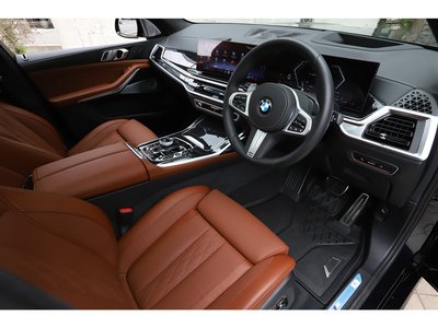 2024 BMW X7 照片 2