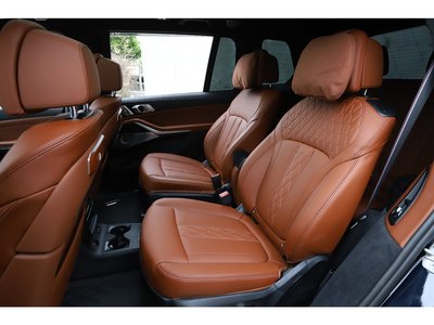 2024 BMW X7 缩略图 45
