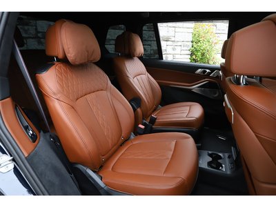 2024 BMW X7 缩略图 44