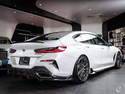 2023 BMW 8 SERIES — фото 2