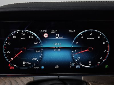 MERCEDES-BENZ E-CLASS - 8