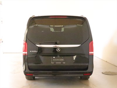 صورة 3 لـ 2021 Mercedes-BENZ V-CLASS