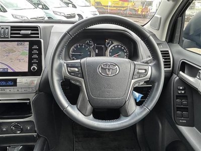 TOYOTA LAND CRUISER PRADO - 9