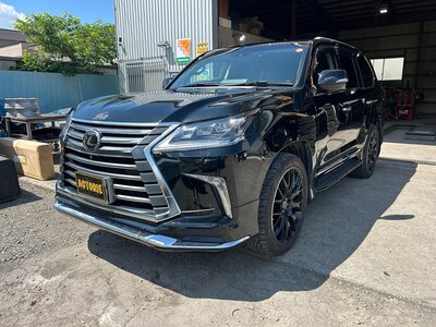 LEXUS LX - 1