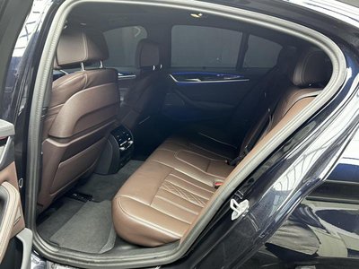 BMW 5 SERIES - 6