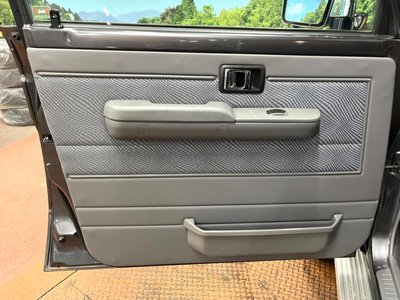 2015 Toyota LAND CRUISER 70 — миниатюра 42