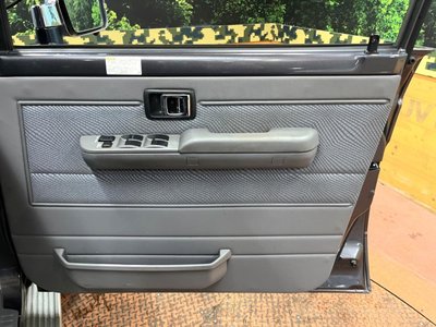 2015 Toyota LAND CRUISER 70 — миниатюра 31