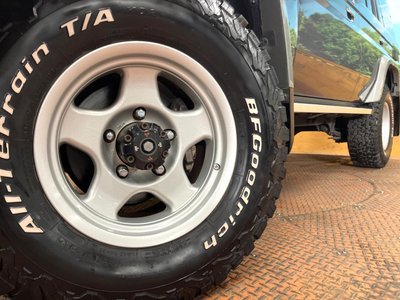 2015 Toyota LAND CRUISER 70 — миниатюра 13