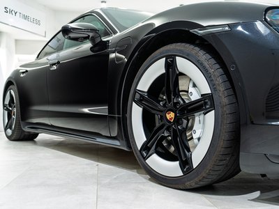 2025 Porsche TAYCAN — миниатюра 15