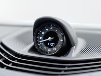2025 Porsche TAYCAN — миниатюра 27
