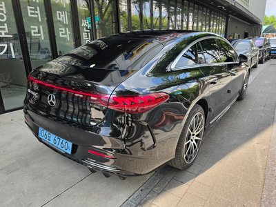2022 Mercedes-BENZ EQS 照片 3