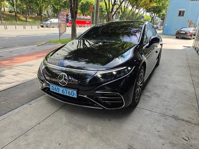 2022 Mercedes-BENZ EQS 照片 4