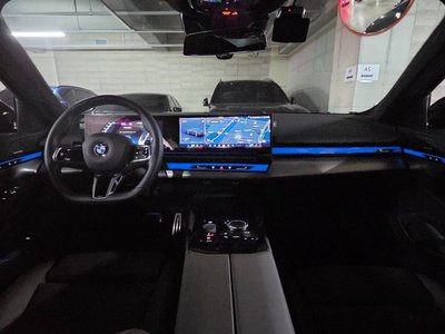 BMW 5 SERIES - 4