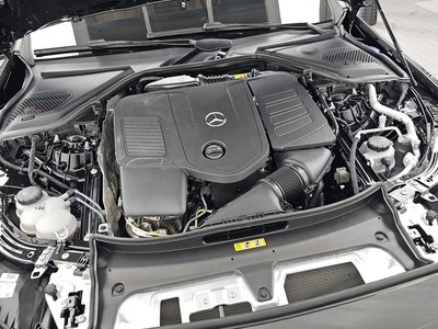 صورة 7 لـ 2025 Mercedes-BENZ E-CLASS