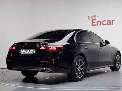 صورة 4 لـ 2025 Mercedes-BENZ E-CLASS