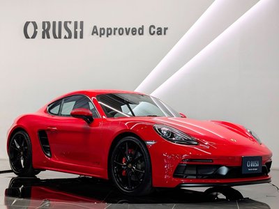 PORSCHE 718 CAYMAN