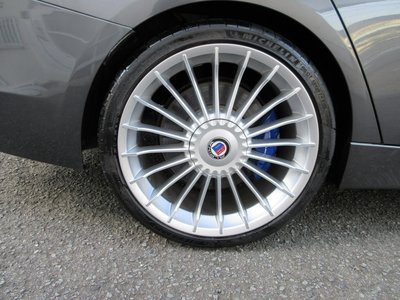 2015 BMW Alpina D3 thumbnail 37