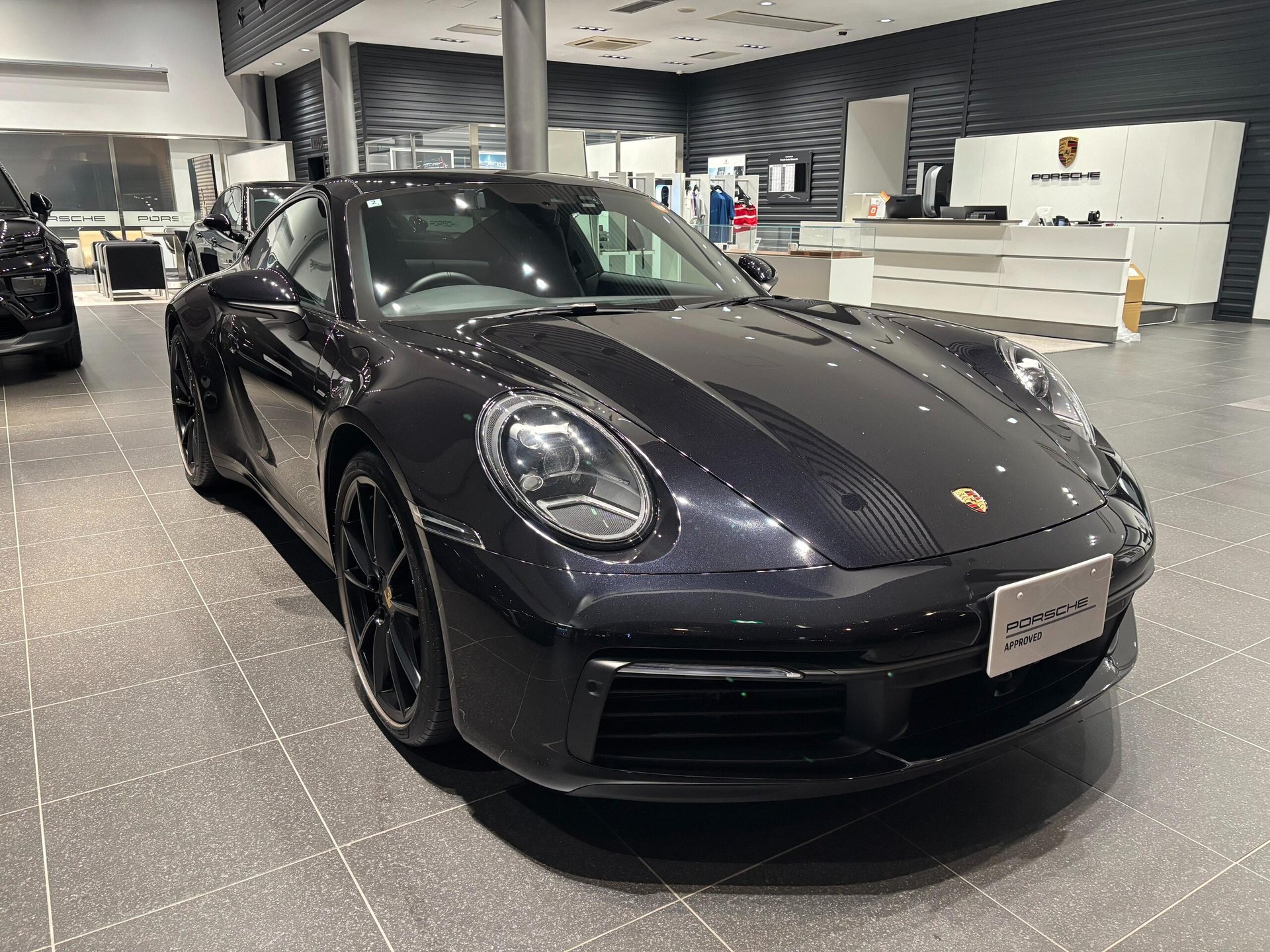 PORSCHE 911 - View 1