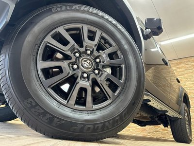 2024 Toyota LAND CRUISER 250 — миниатюра 21