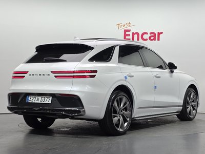 صورة 5 لـ 2025 Genesis GV70