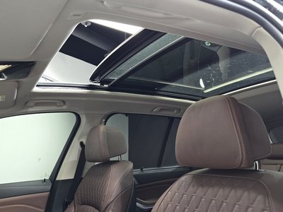 2023 BMW X5 — миниатюра 22