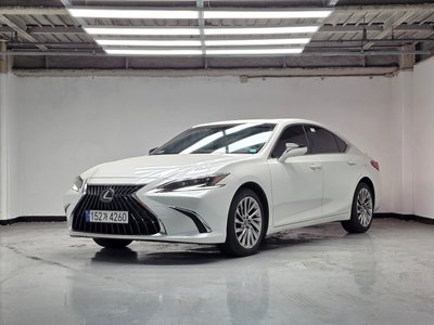 LEXUS ES - 1