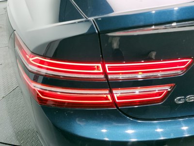 GENESIS G80 (RG3) - 10