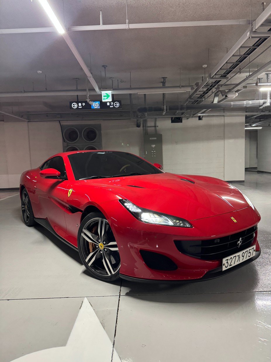 FERRARI PORTOFINO - View 1