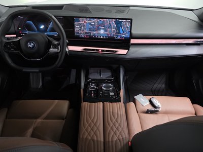 صورة 5 لـ 2024 BMW I5