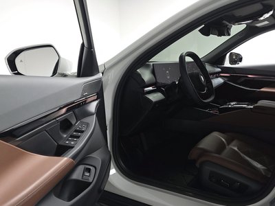 2024 BMW I5 thumbnail 13
